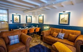Whitby Boutique - Mast Cottage